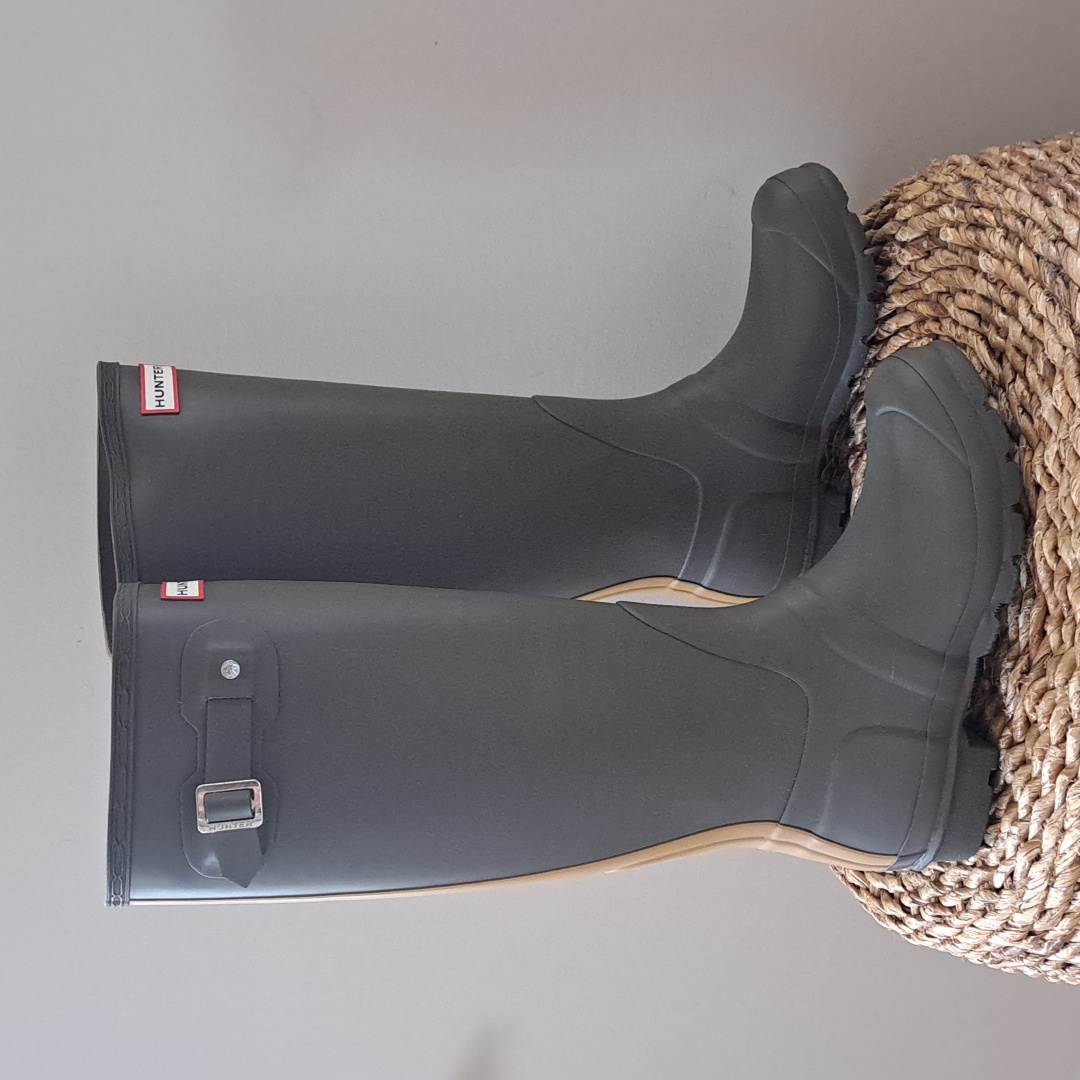 Nwot Hunter Womens Original Tall Rubber Wellie Rain Boots Taupe/Tan Size W6/Eu37